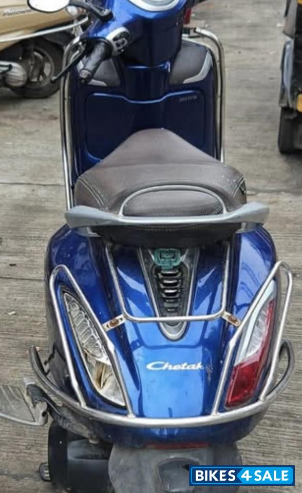 Bajaj Chetak Premium