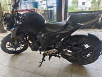 Black Yamaha FZ