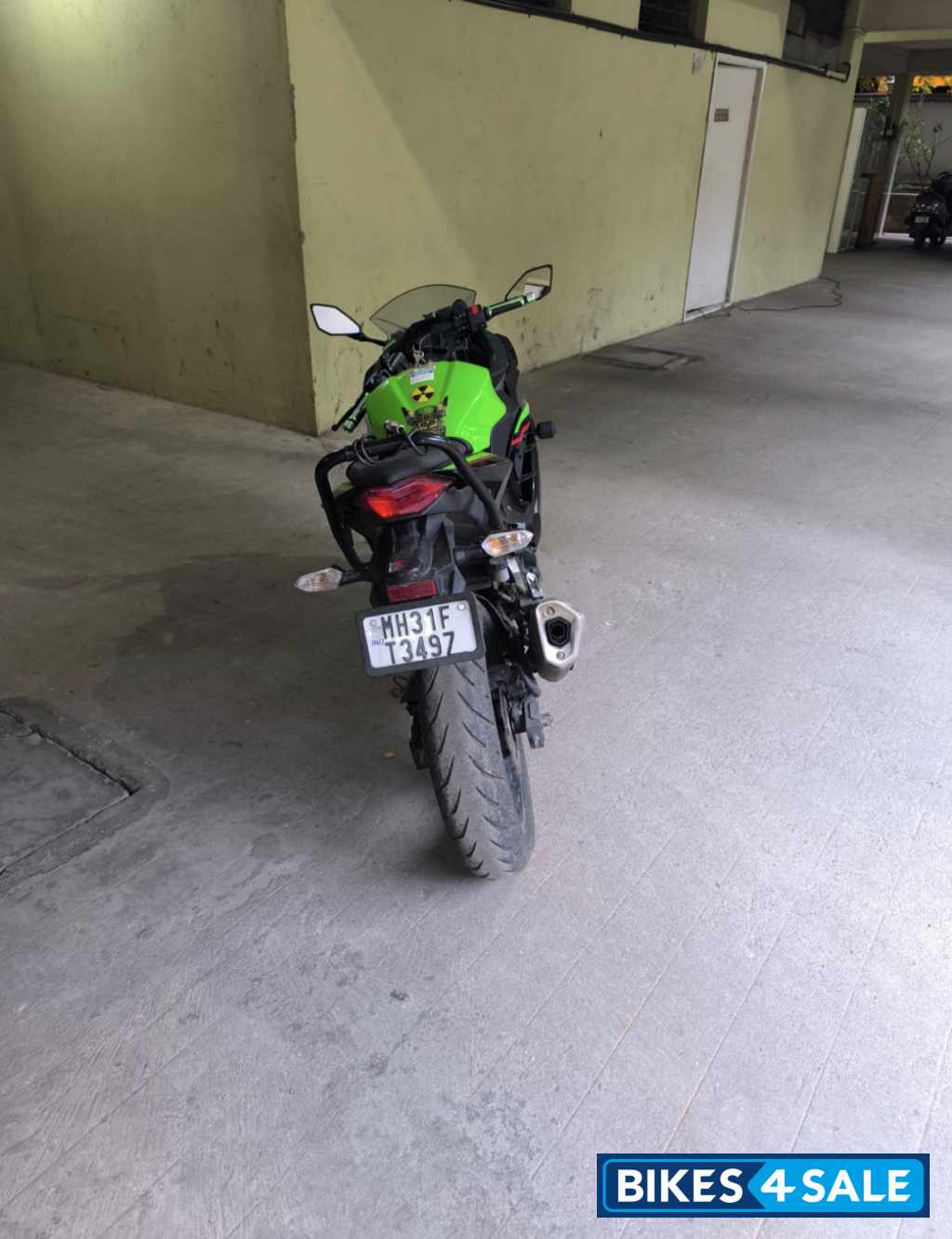 Kawasaki Ninja 300 BS6 2022