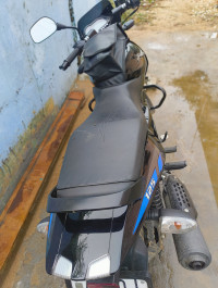 Bajaj Pulsar 125 Neon Disc Single Seat 2025 Model