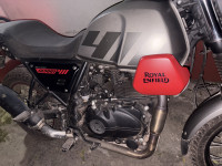 Graphite Red Royal Enfield Scram 411