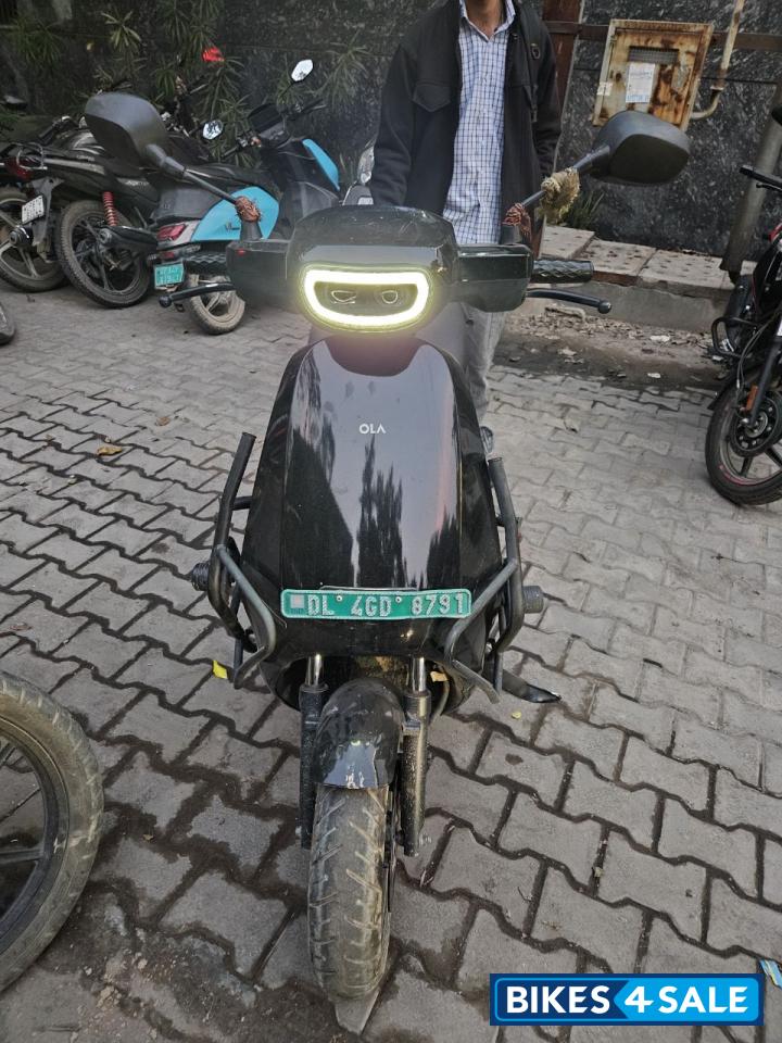 Jet Black Ola S1 Pro Gen2