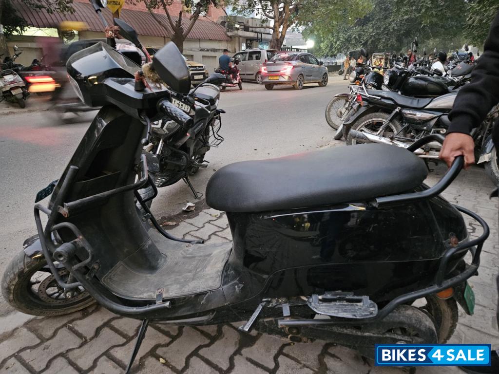 Jet Black Ola S1 Pro Gen2