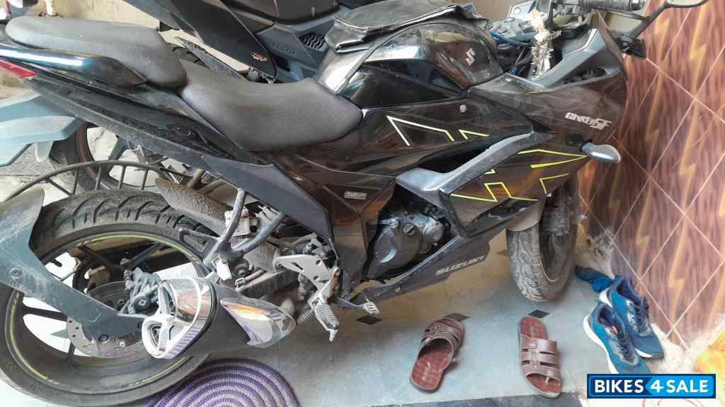 Suzuki Gixxer SF BS6