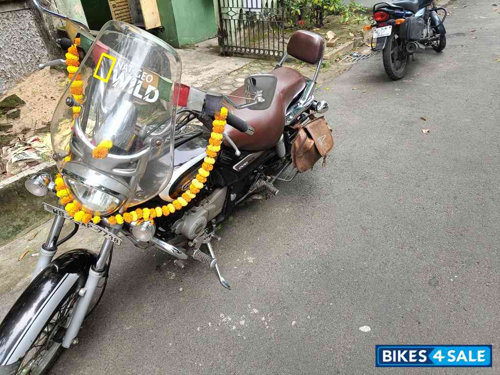 Bajaj Avenger Cruise 220