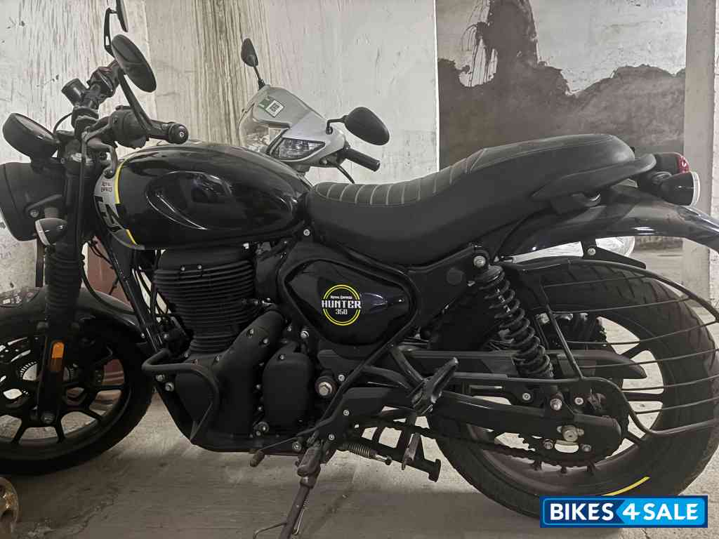 Royal Enfield Hunter 350 Metro