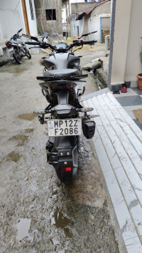 Black Hero Xtreme 125R