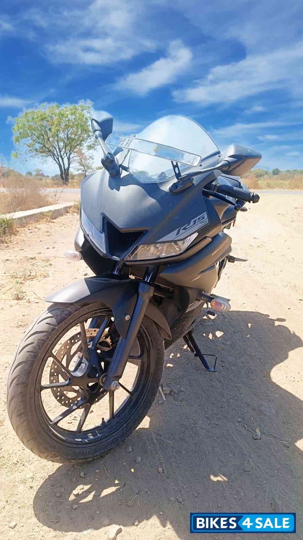 Matt Black Yamaha YZF R15 S
