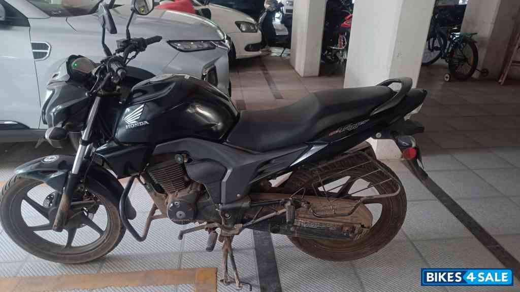 Black Honda CB Trigger