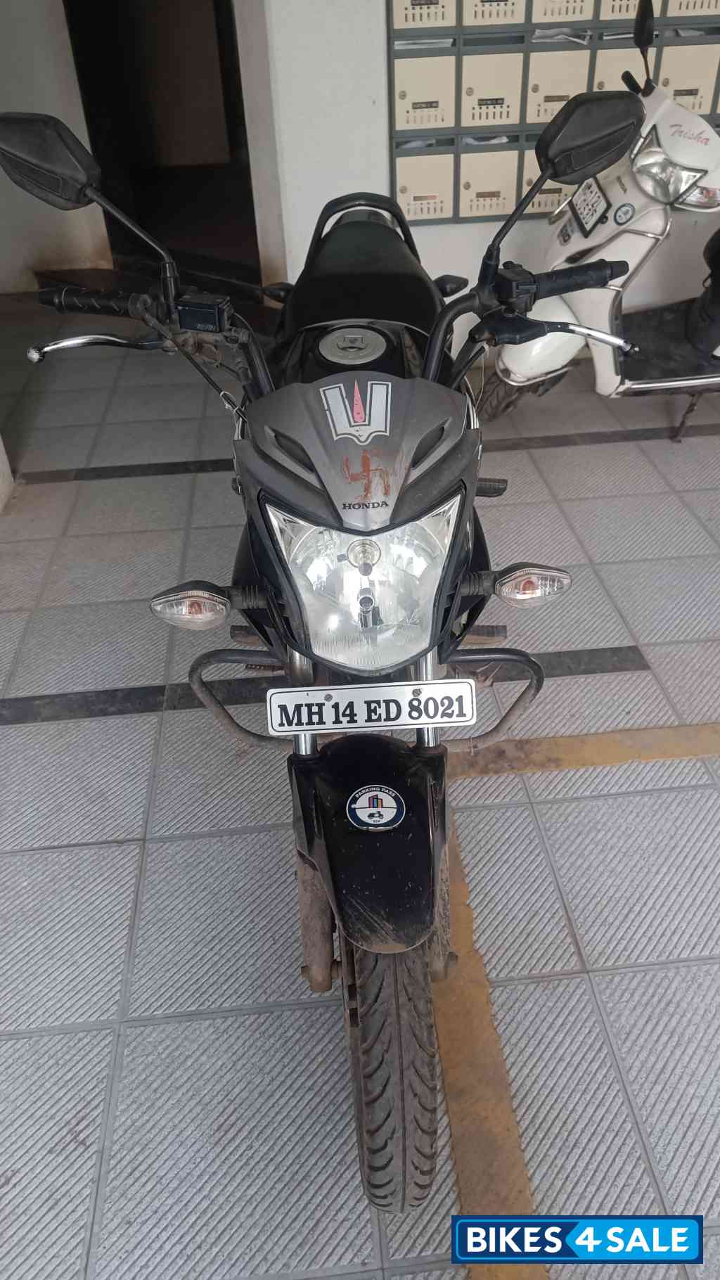 Black Honda CB Trigger