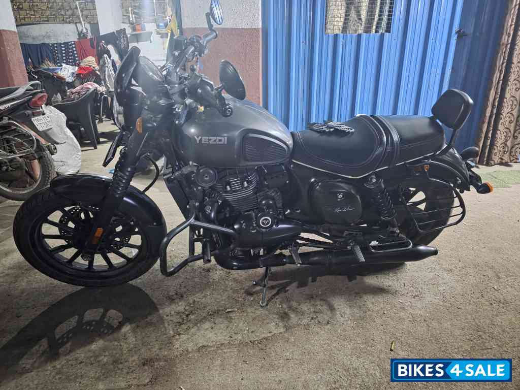 Smoke Grey Yezdi Roadster Dark Smoke Grey Yezdi Roadster Dark