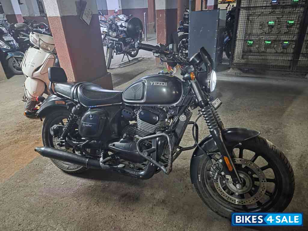 Smoke Grey Yezdi Roadster Dark Smoke Grey Yezdi Roadster Dark