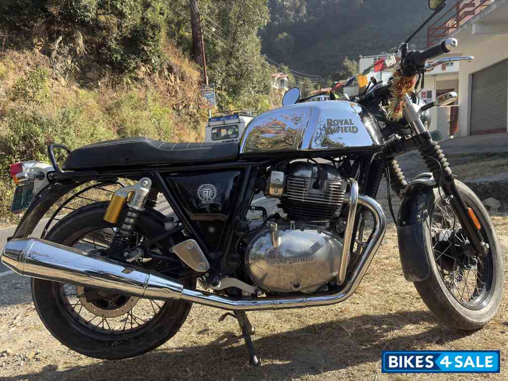 Mr. Clean(chrome) Royal Enfield 2023 Continental GT 650