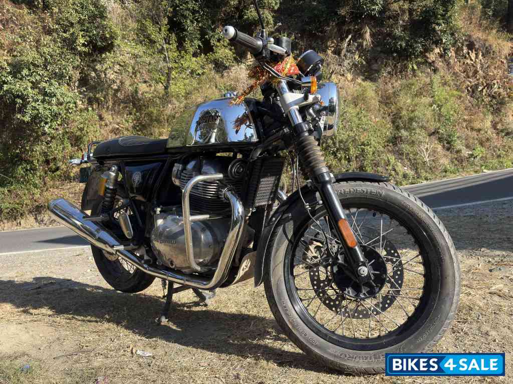 Mr. Clean(chrome) Royal Enfield 2023 Continental GT 650