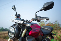 Pearl Spartan Red Honda CB300R
