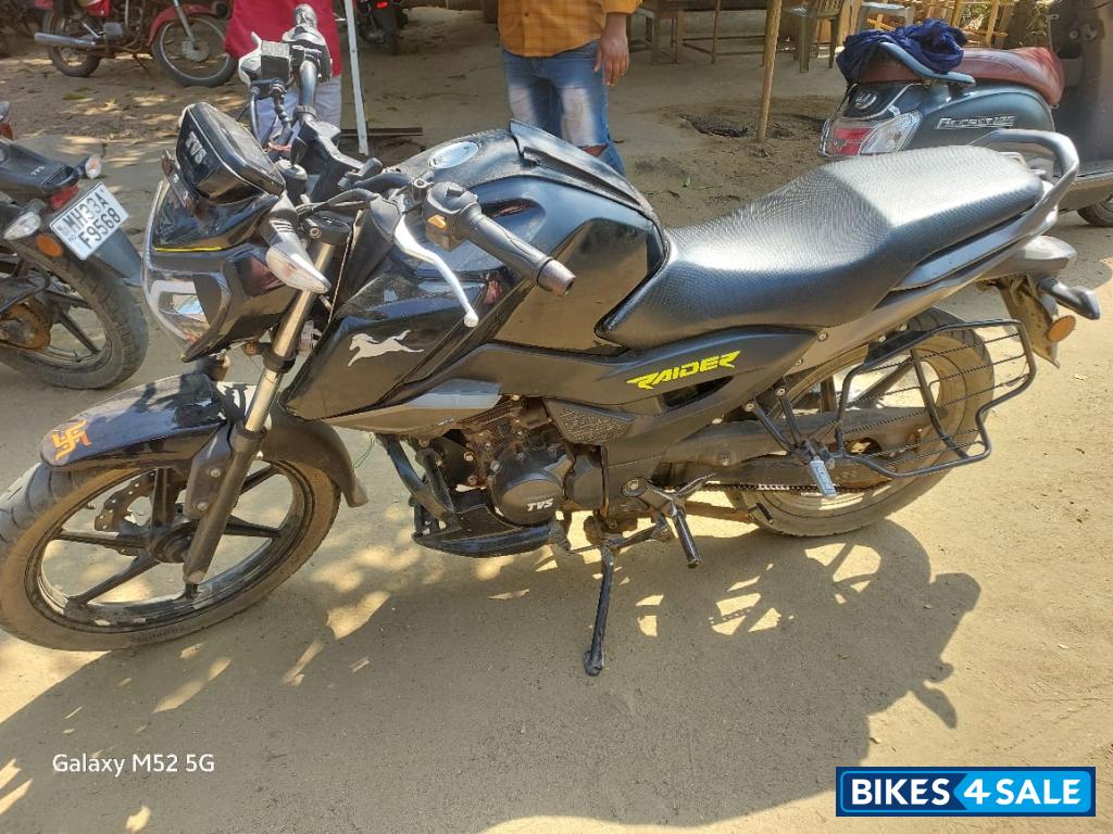 TVS Raider 125 Marvel Super Squad Edition