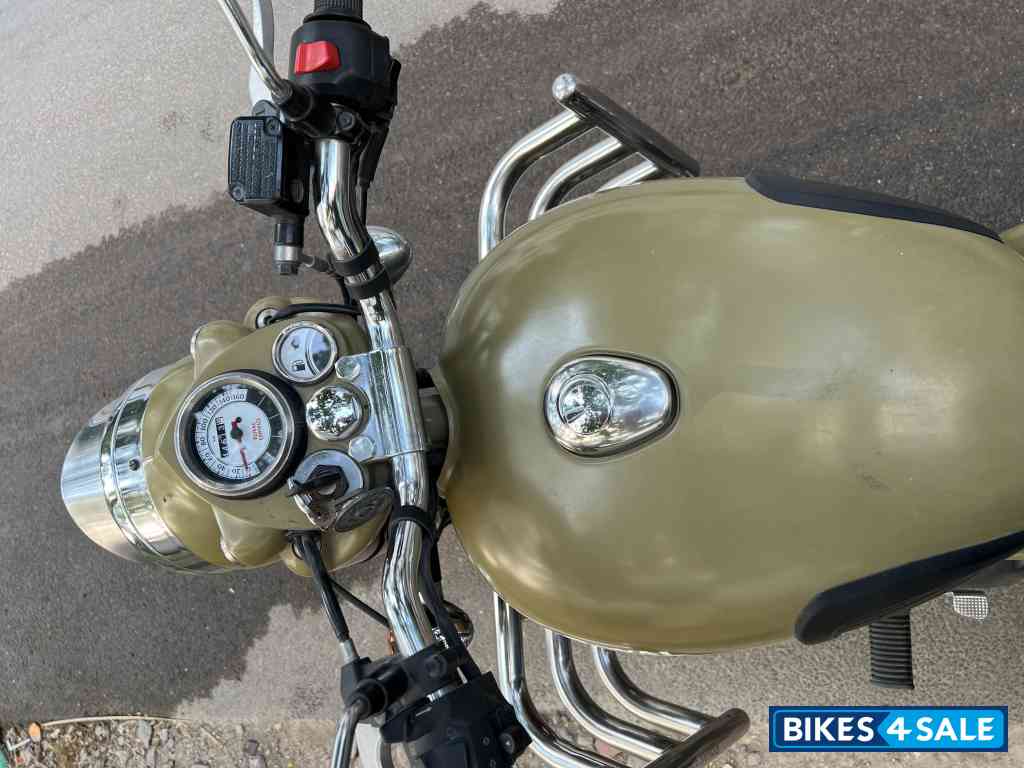 Royal Enfield Classic Desert Storm