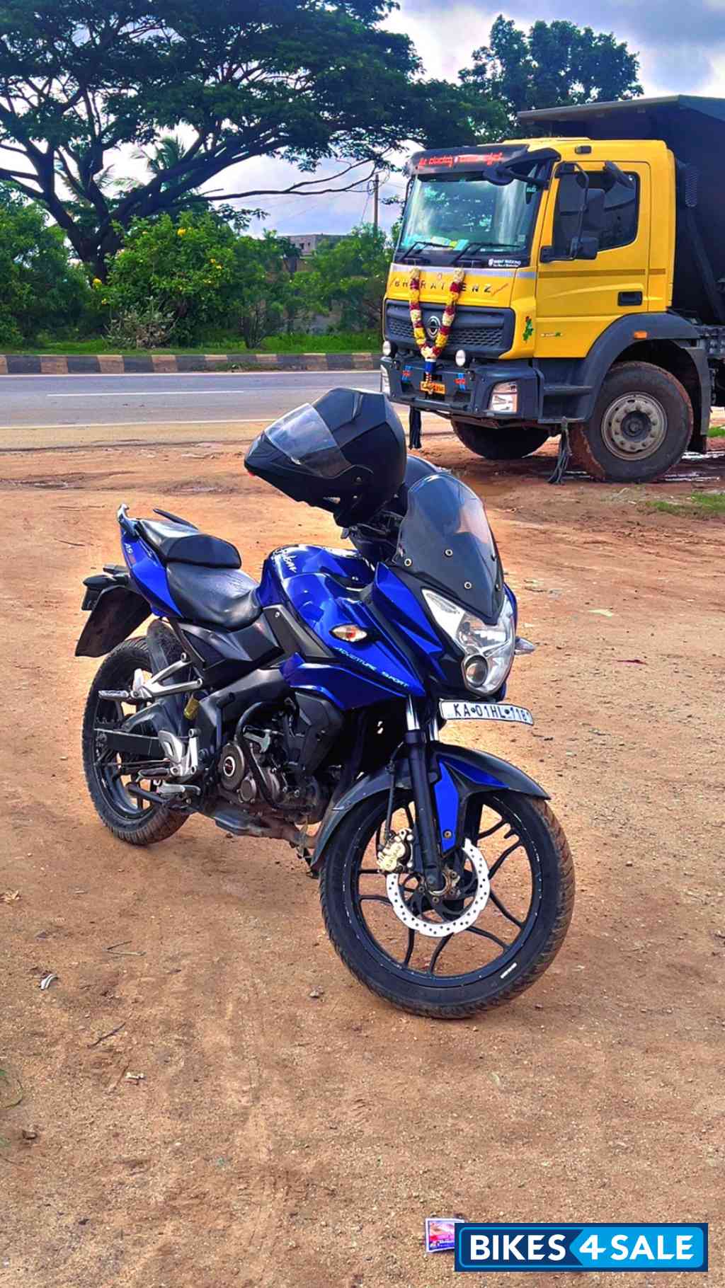 Bajaj Pulsar AS 150