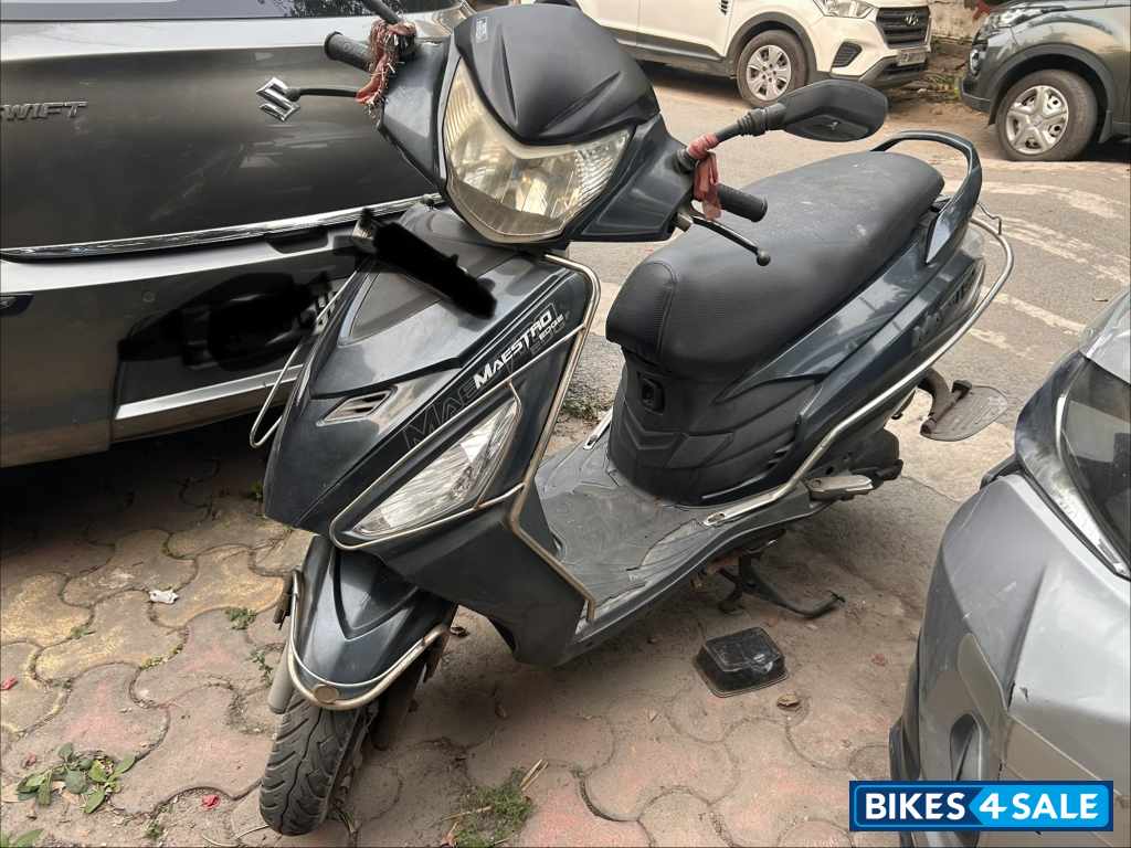 Mehendi Green Hero Maestro Edge