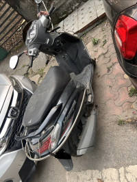 Mehendi Green Hero Maestro Edge