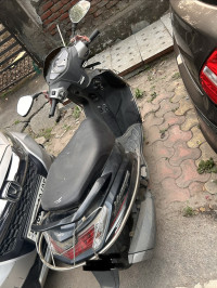 Mehendi Green Hero Maestro Edge