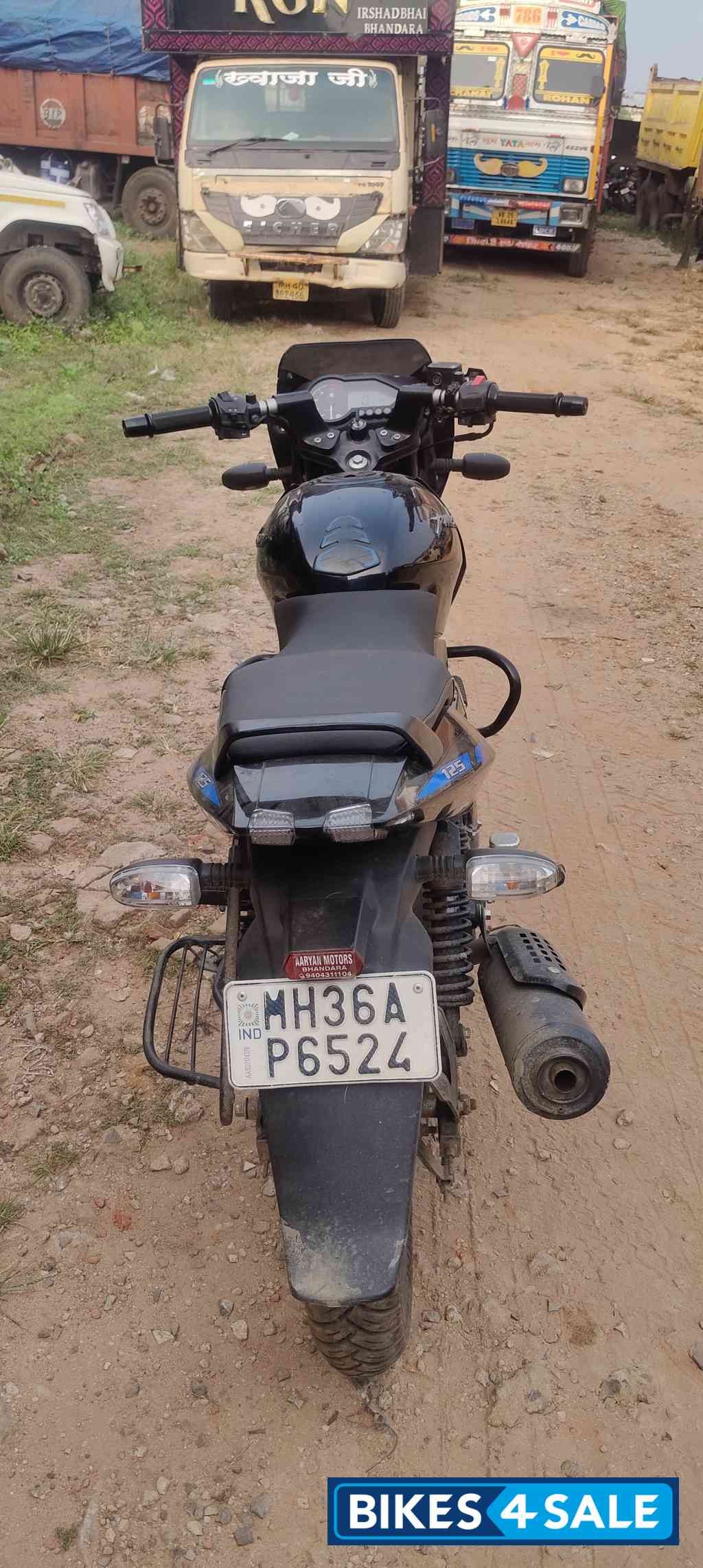 Bajaj Pulsar 125 Neon
