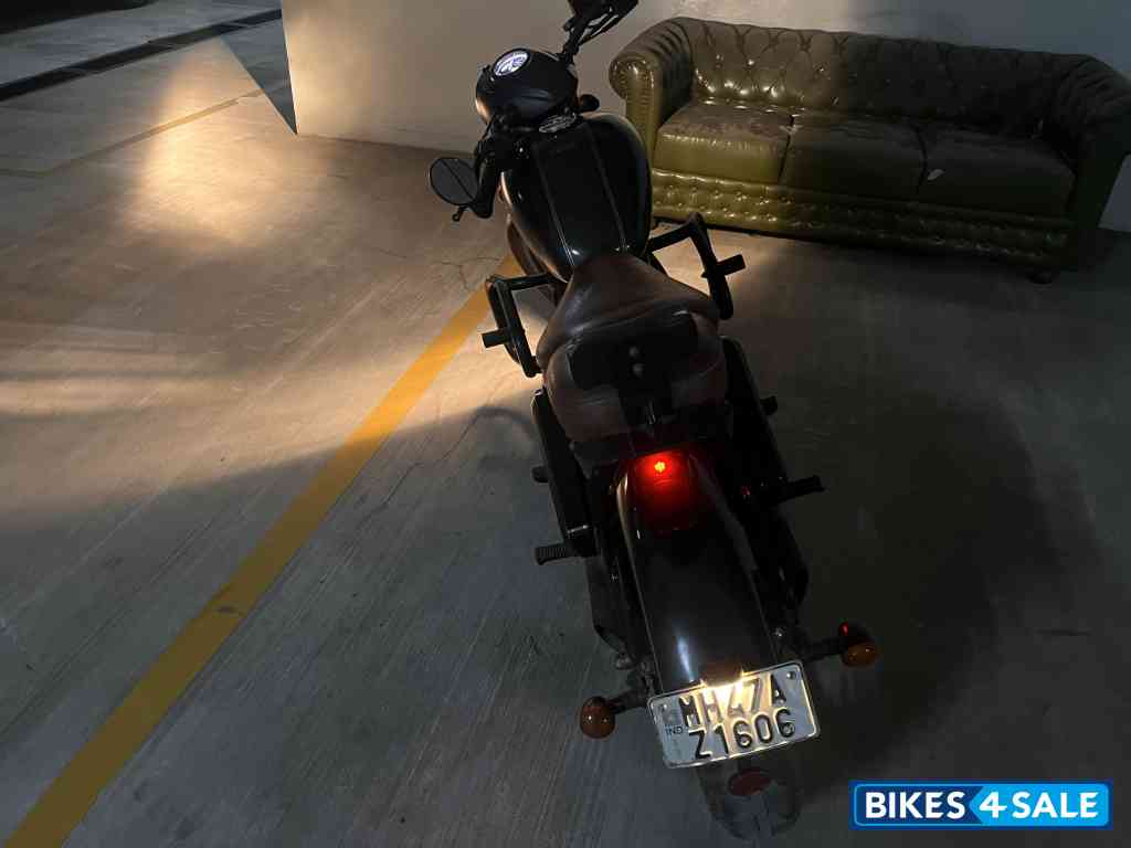 Charcoal Grey Jawa Perak BS6