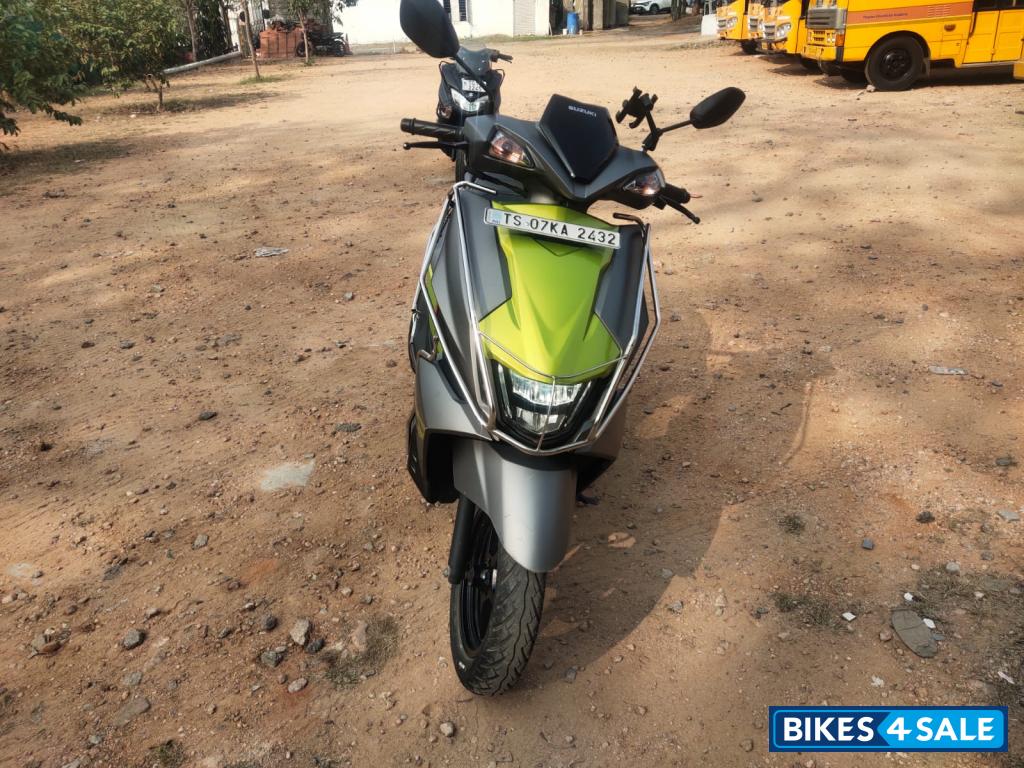 Suzuki Avenis 125 Ride Connect Edition