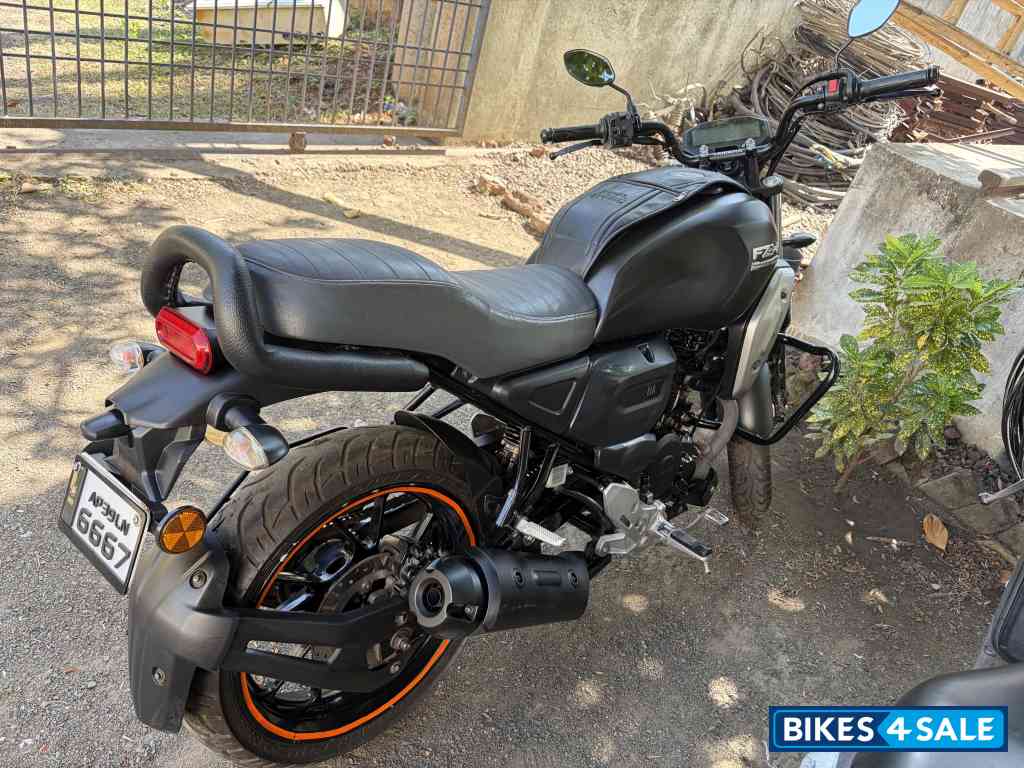 Yamaha FZ-X