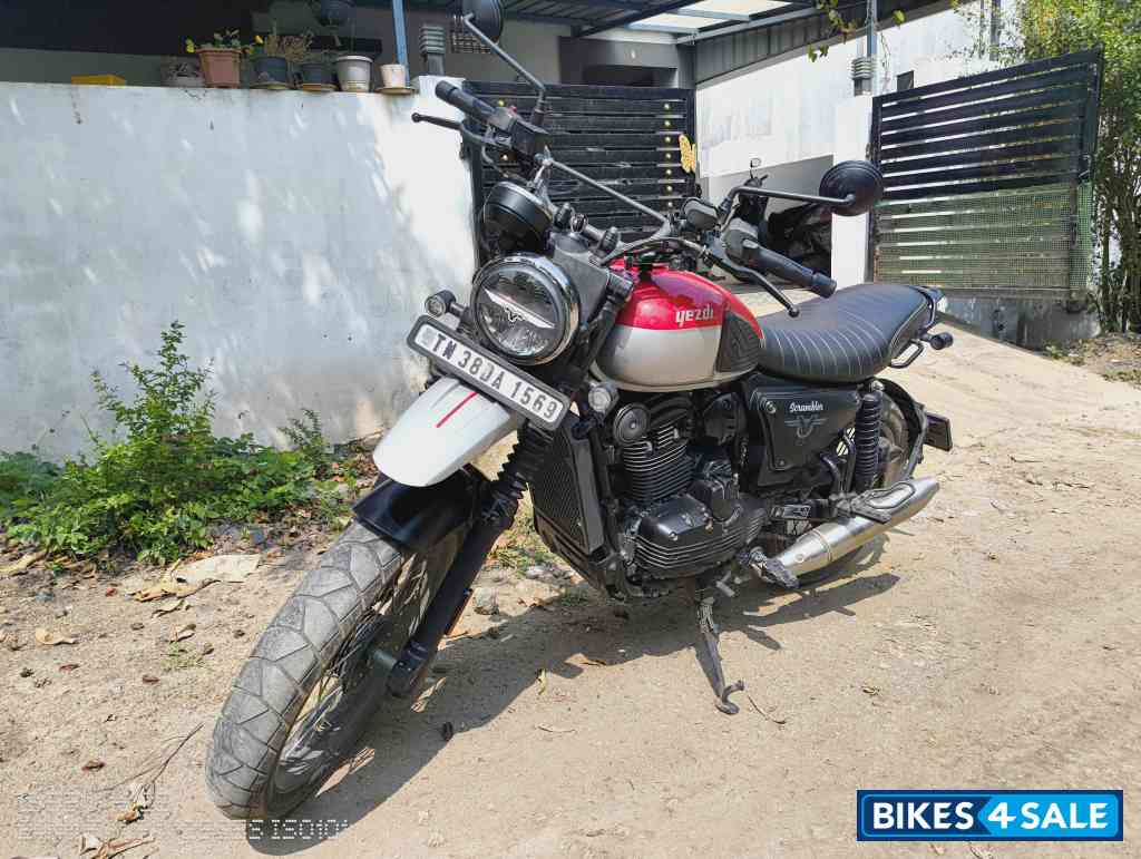 Rebel Red Yezdi Scrambler Dual Tone