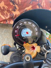 Dapper Red And Black Royal Enfield Hunter 350 Metro