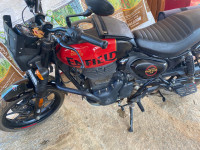 Dapper Red And Black Royal Enfield Hunter 350 Metro