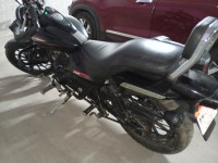 Bajaj Avenger Street 220