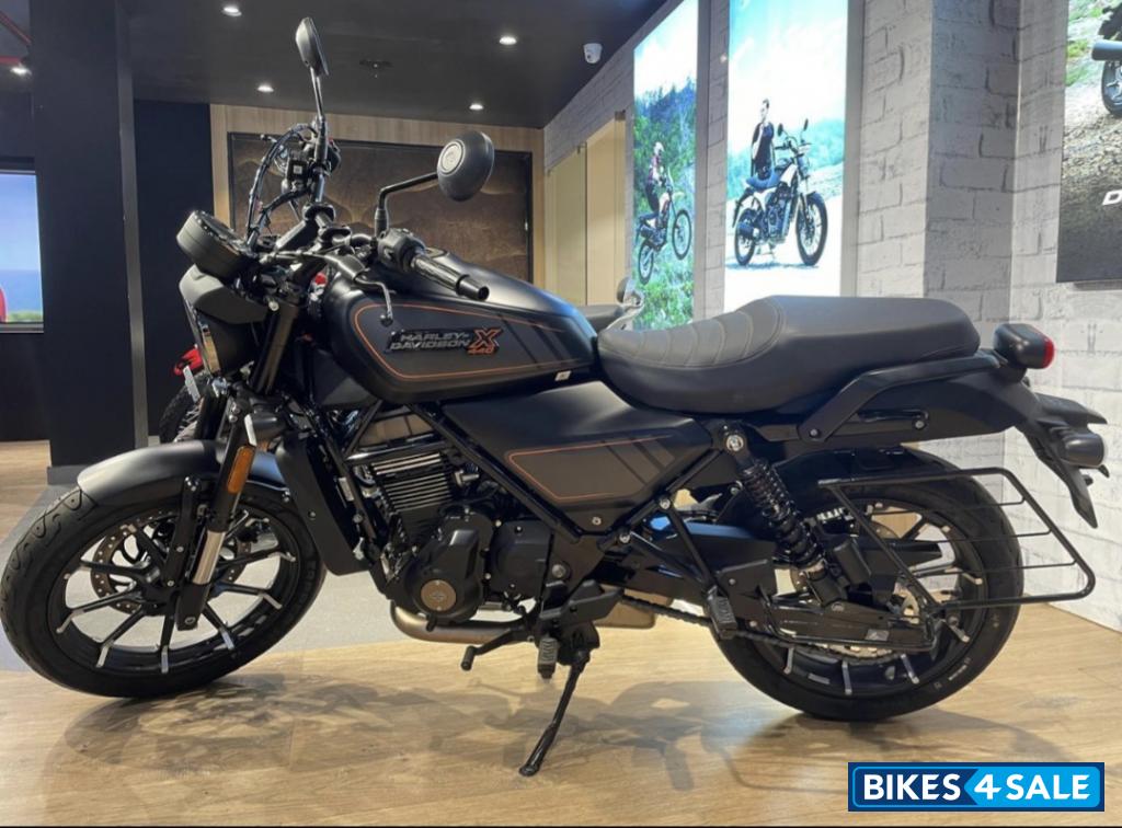 Black Matt Harley Davidson X440 S