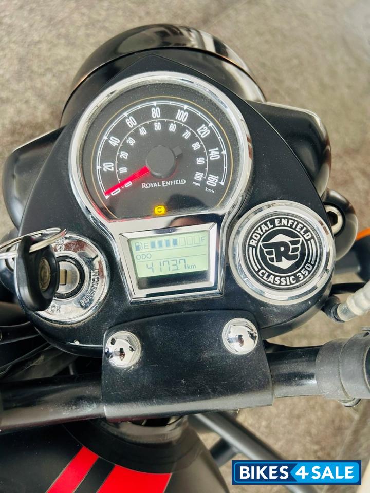 Royal Enfield Bullet 350