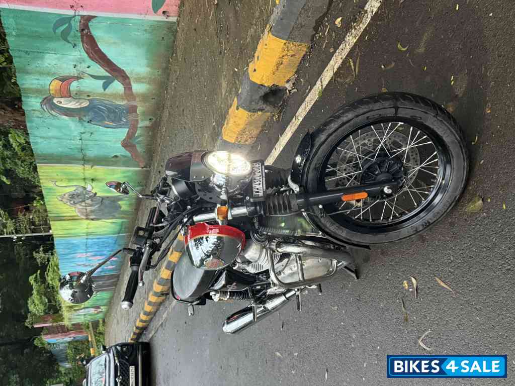 Chrome & Red Royal Enfield Interceptor 650 Twin