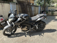 Black Bajaj Pulsar 200 NS