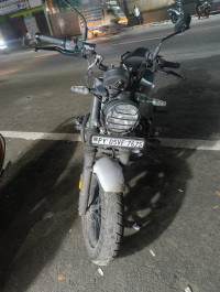 Smoke Silver Royal Enfield Guerrilla 450 Dash