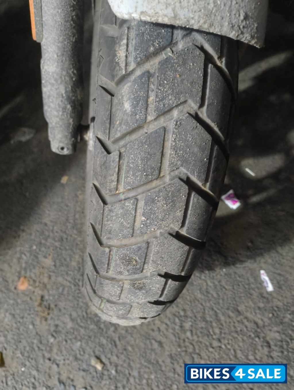 Smoke Silver Royal Enfield Guerrilla 450 Dash