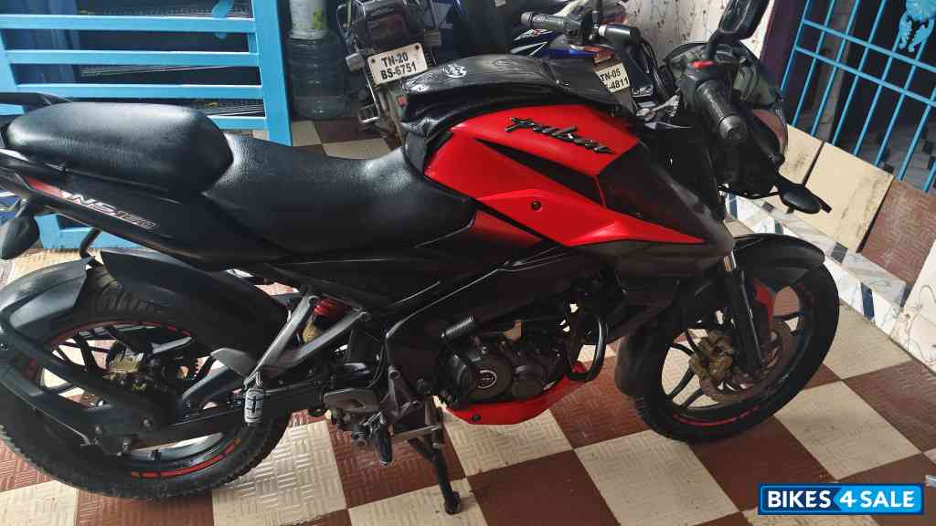 Red And Black Bajaj Pulsar N160 Dual Channel ABS