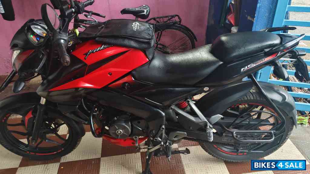 Red And Black Bajaj Pulsar N160 Dual Channel ABS