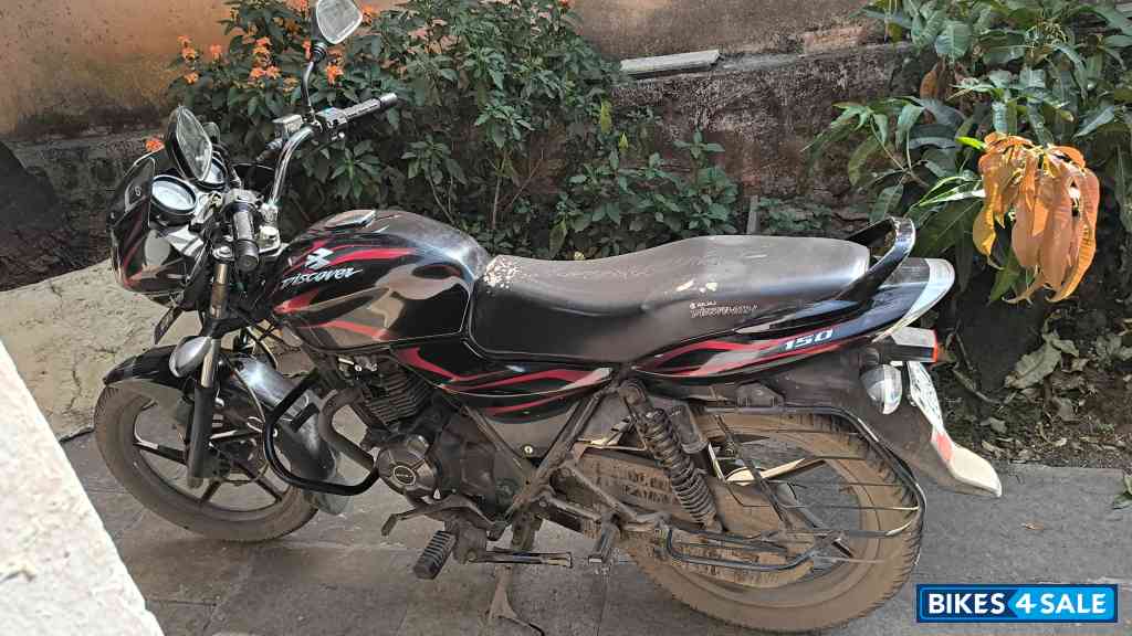 Bajaj Discover DTSi 150