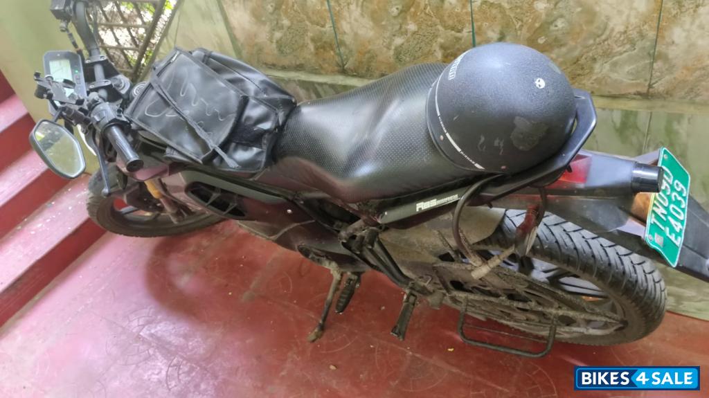 Revolt RV400 Stealth Black Limited Edition