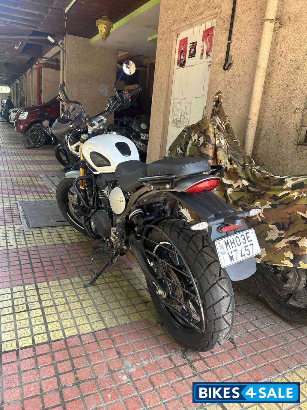 Triumph Scrambler 400 X