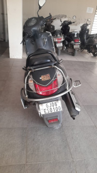 Black Suzuki Access 125