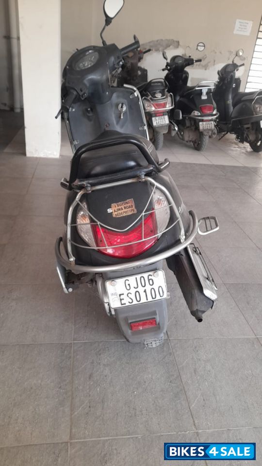 Black Suzuki Access 125