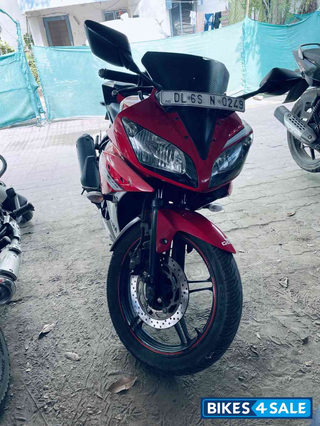 Sunset Red Yamaha YZF R15 V2