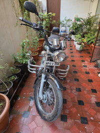 Royal Enfield Thunderbird 350