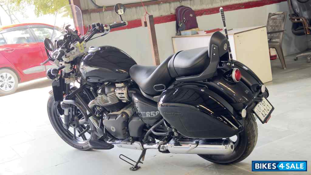 Royal Enfield Super Meteor 650