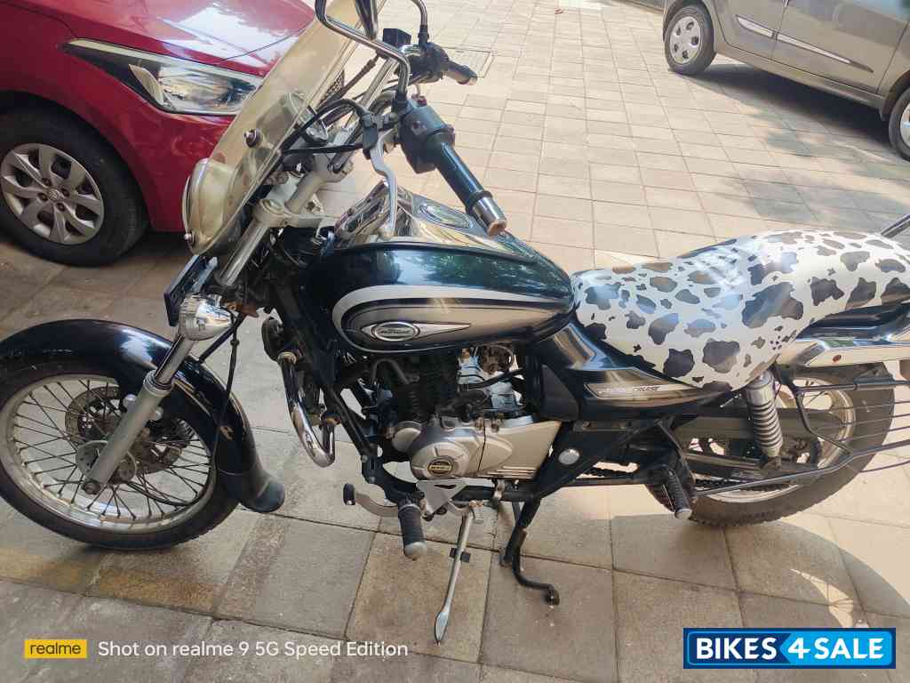Bajaj Avenger 220 DTS-i Bajaj Avenger 220 DTS-i